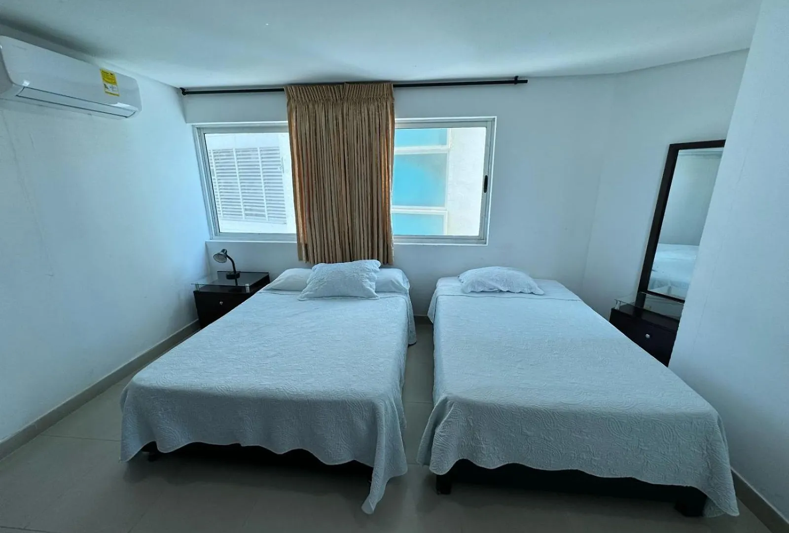 Apartment Apartamento En Laguito Ed Torres Del Lago 604 Icdi Cartagena